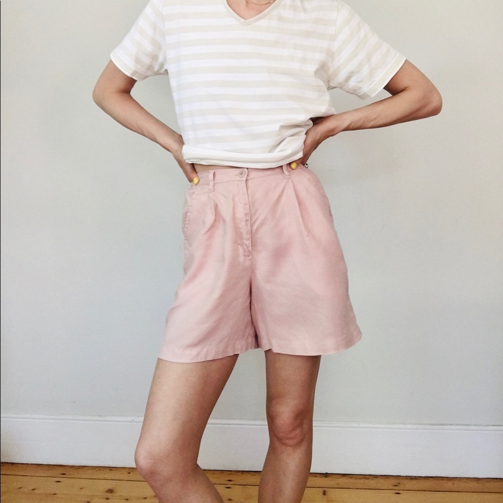 Vintage faded pink linen shorts - Picture 14 of 15